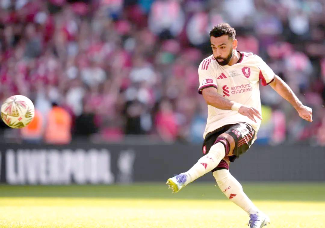 社区盾倒计时，利物浦关键时刻回应争议，细节引发关注，更衣室稳定，轮换策略成焦点的简单介绍-开云体育中国官网